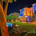 Casa Tuana Alacati ホテル *