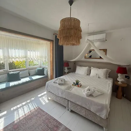 Casa Tuana Alacati Hotel