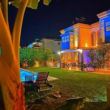 Casa Tuana Alacati Hotel *